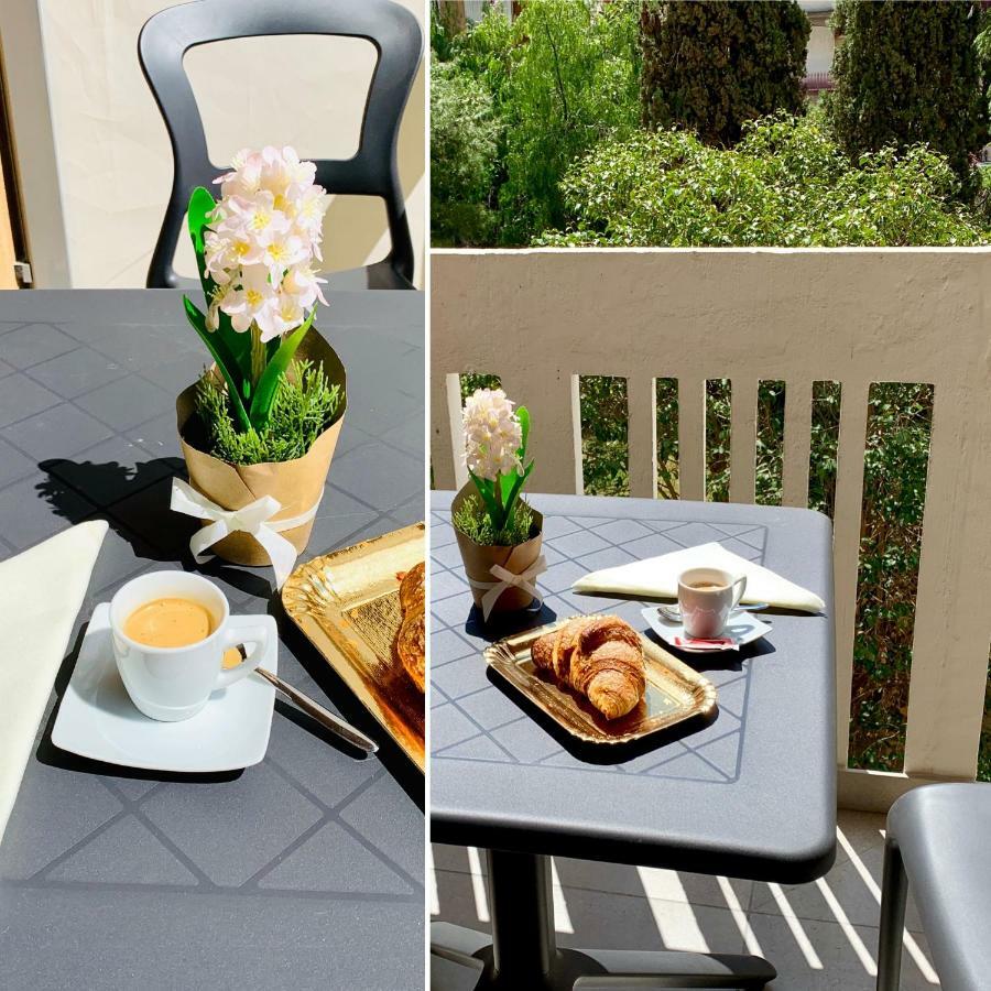 Agora B&B Urban Relais Каноза-ді-Пулья Екстер'єр фото